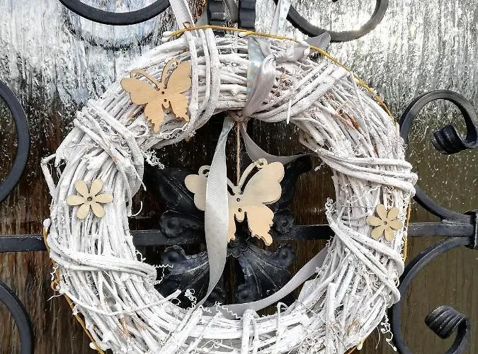 Isis In Neufang Sonneberg